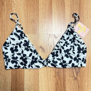 SKATIE Betsy top in Greenwich 🖤